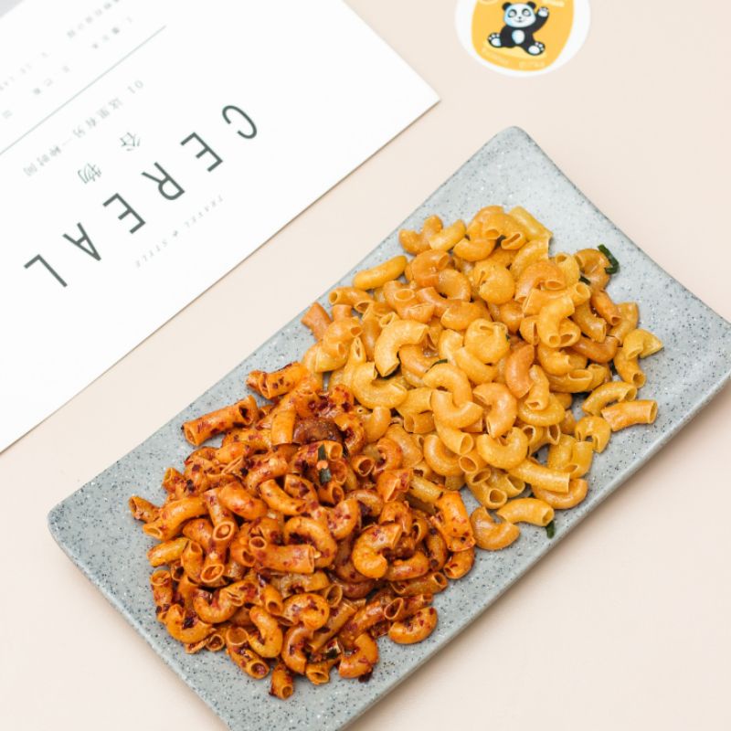 

MAKRIUK (makaroni kriuk)