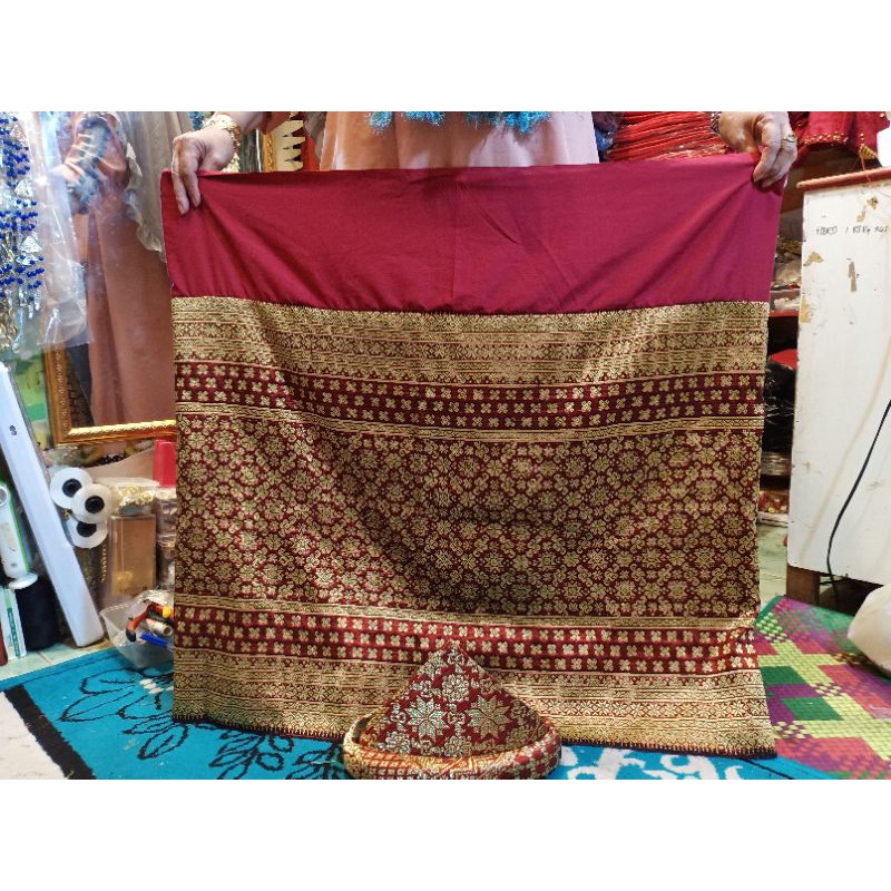 Tanjak Rumpak Songket Tenun Asli