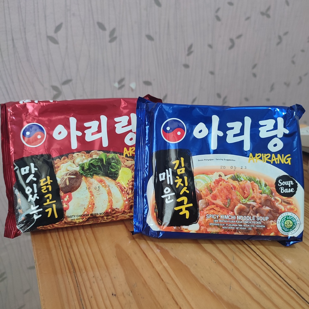 

Arirang Mie Goreng Rasa Ayam Mie Kuah Rasa Kimchi Pedas 120-130 gram