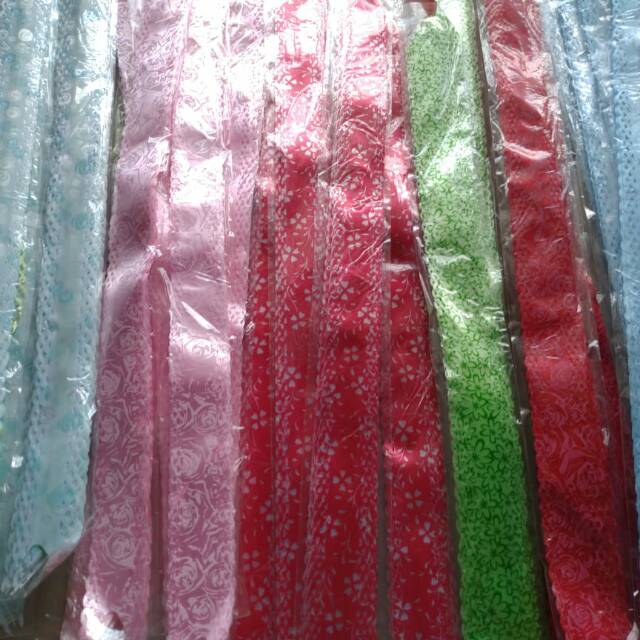 

pita tarik / serut hiasan kado motif bunga