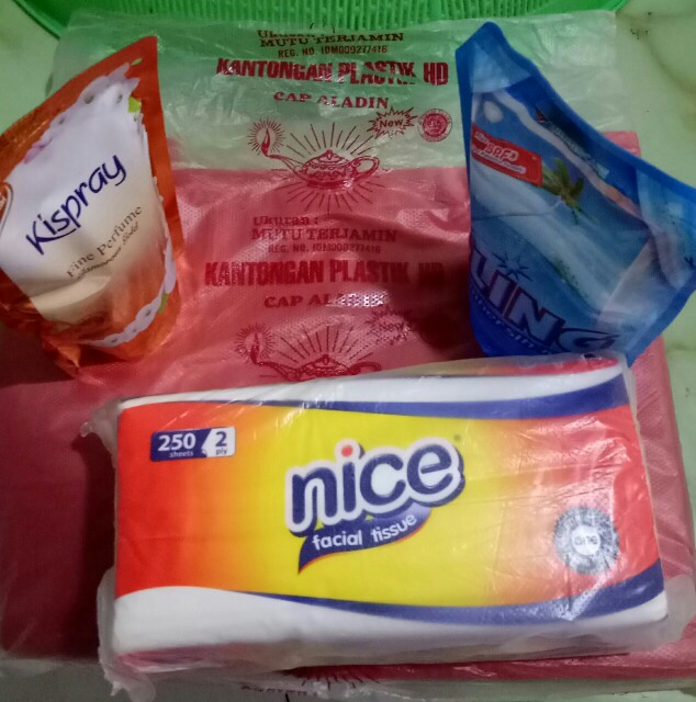 Kispray Gold Pewangi Refill 300 Ml