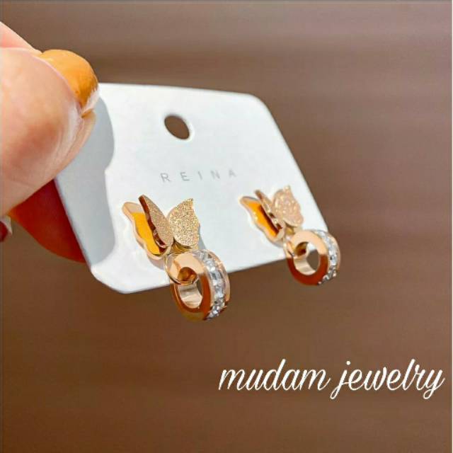 Anting Tusuk Titanium Model Kupu-Kupu Dengan Ring Diamond Warna Rose Gold dan Gold