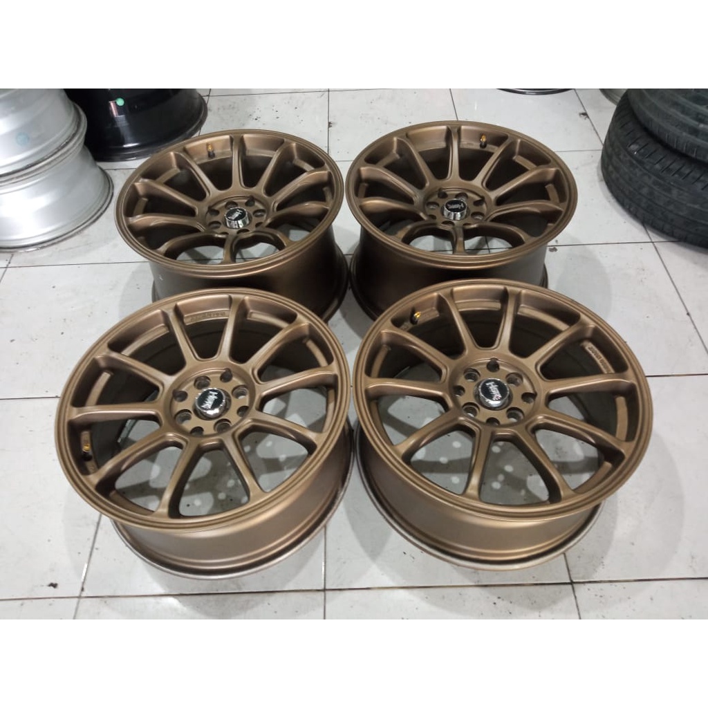 Velg Mobil Bekas Hsr wheel ZICO Ring 17X7,5-9 Pcd 4X100-114,3 ET40-30