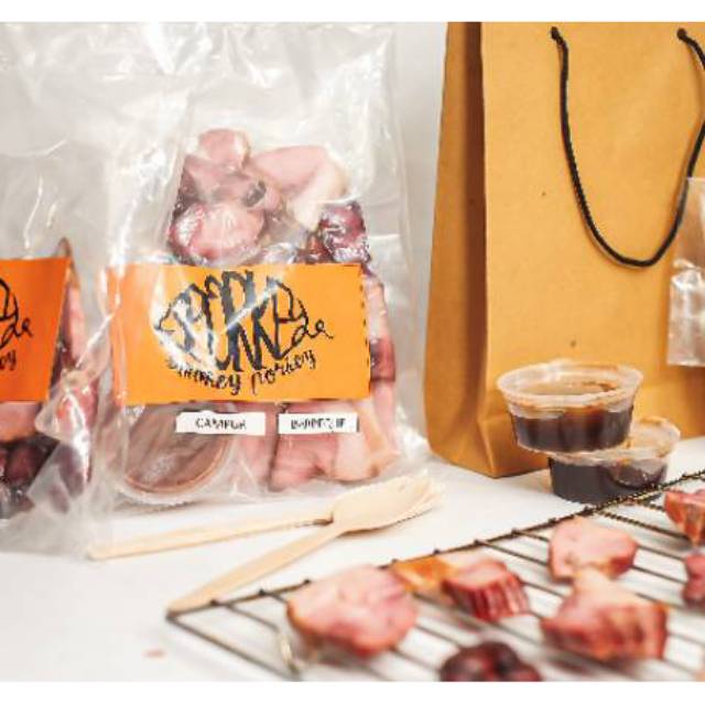 

250 gram Sporkey : Smokey Porkey( Smoked Pork - Daging Babi Asap - non halal food)