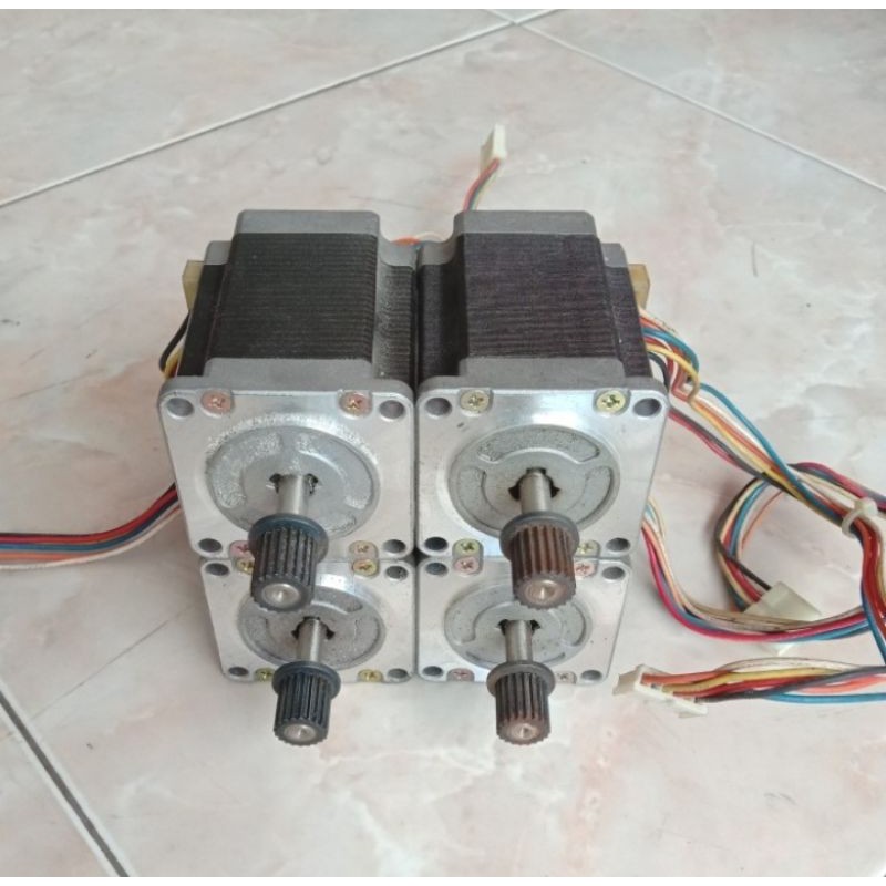 Motor Steper 3A Step Syn Sanyo Denky