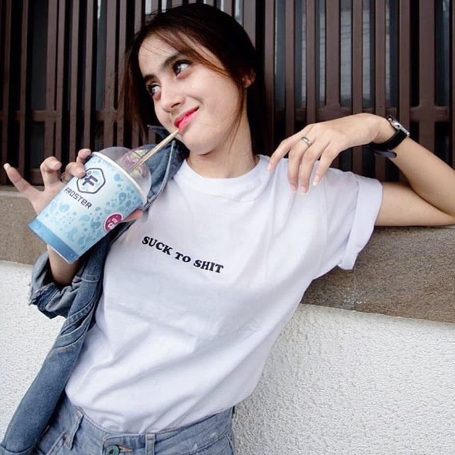 Kaos " suck to shit "