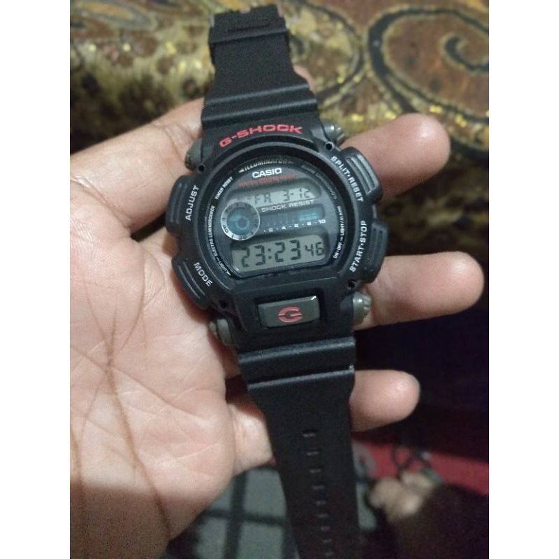 G SHOCK DW9052