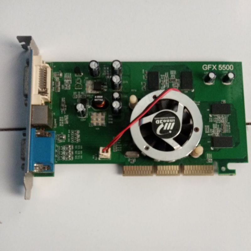 VGA NVIDIA GFX 5500 (256MB 8x/4x AGP)