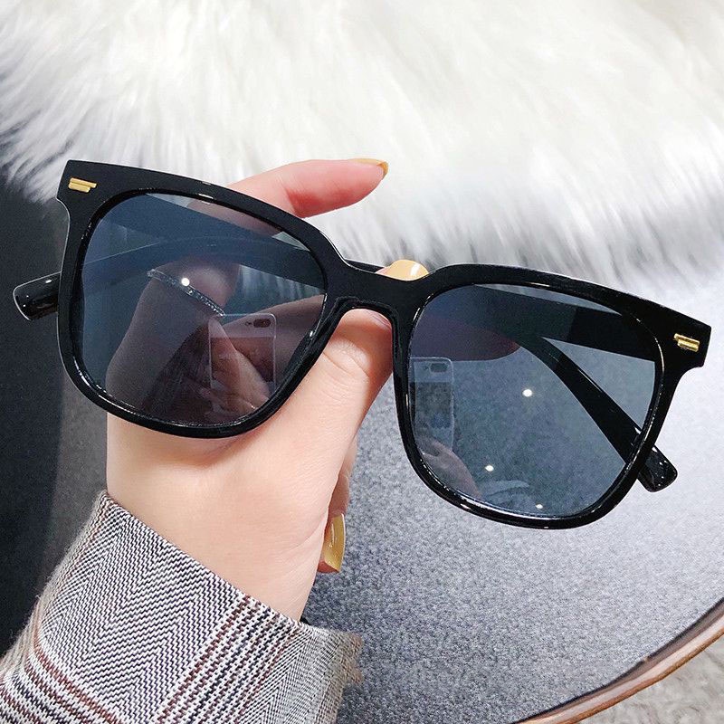 Kacamata Hitam Polarized Anti UV Bingkai Bulat Bahan Logam Gaya Vintage Retro Gothic Untuk Unisex