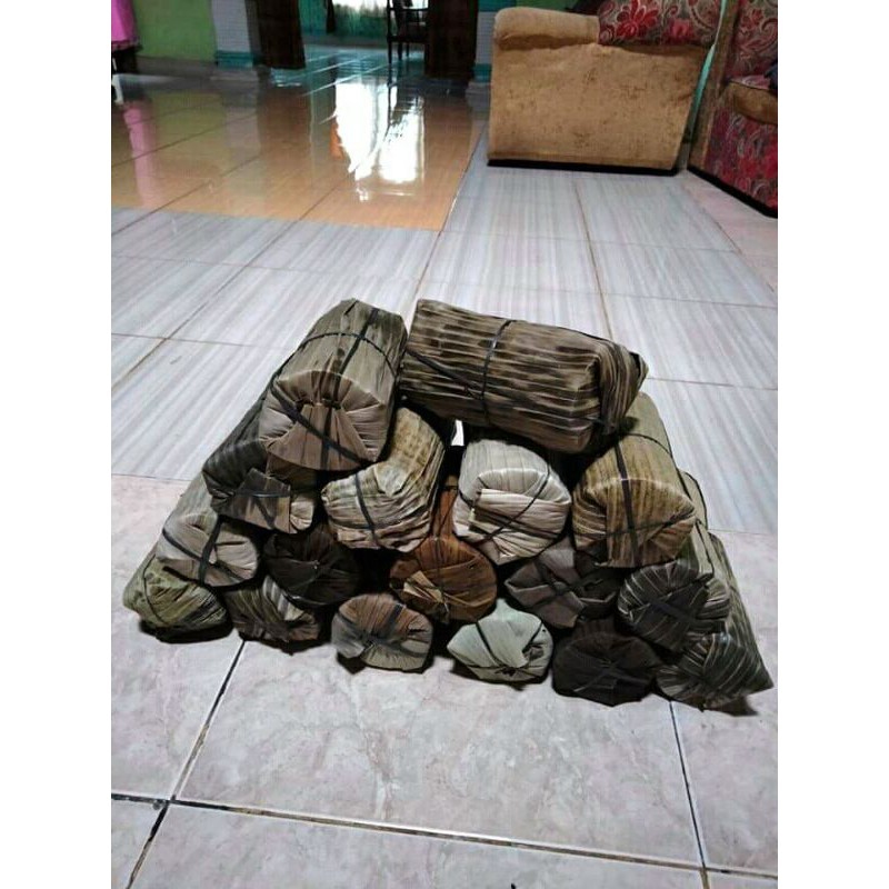 

gula aren asli ranau manis tanpa campuran di jamin kualitasnya terbaik