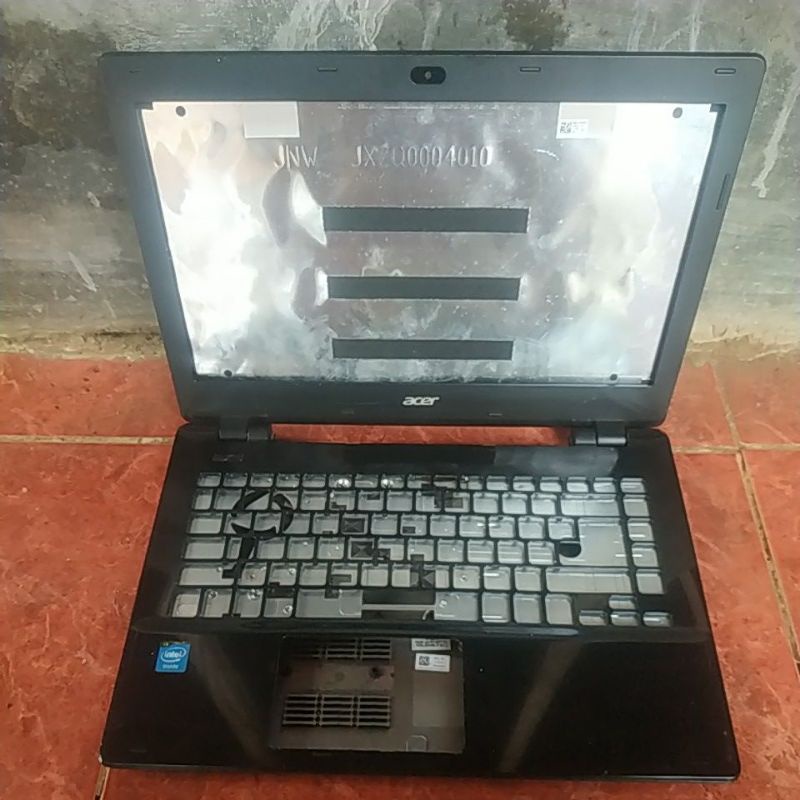 kesing Acer E5-411 full