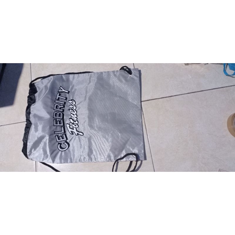 DISKON 50% CELEBRITY FITNESS TOTE BAG PRELOVED