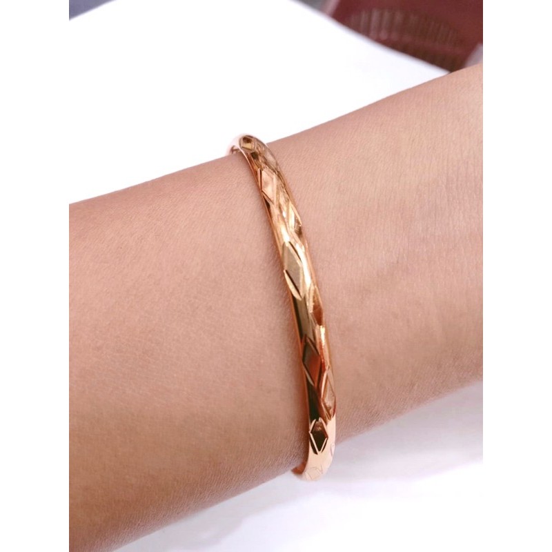 gelang tangan wanita //gelang bamgle //perhiasan //gelang