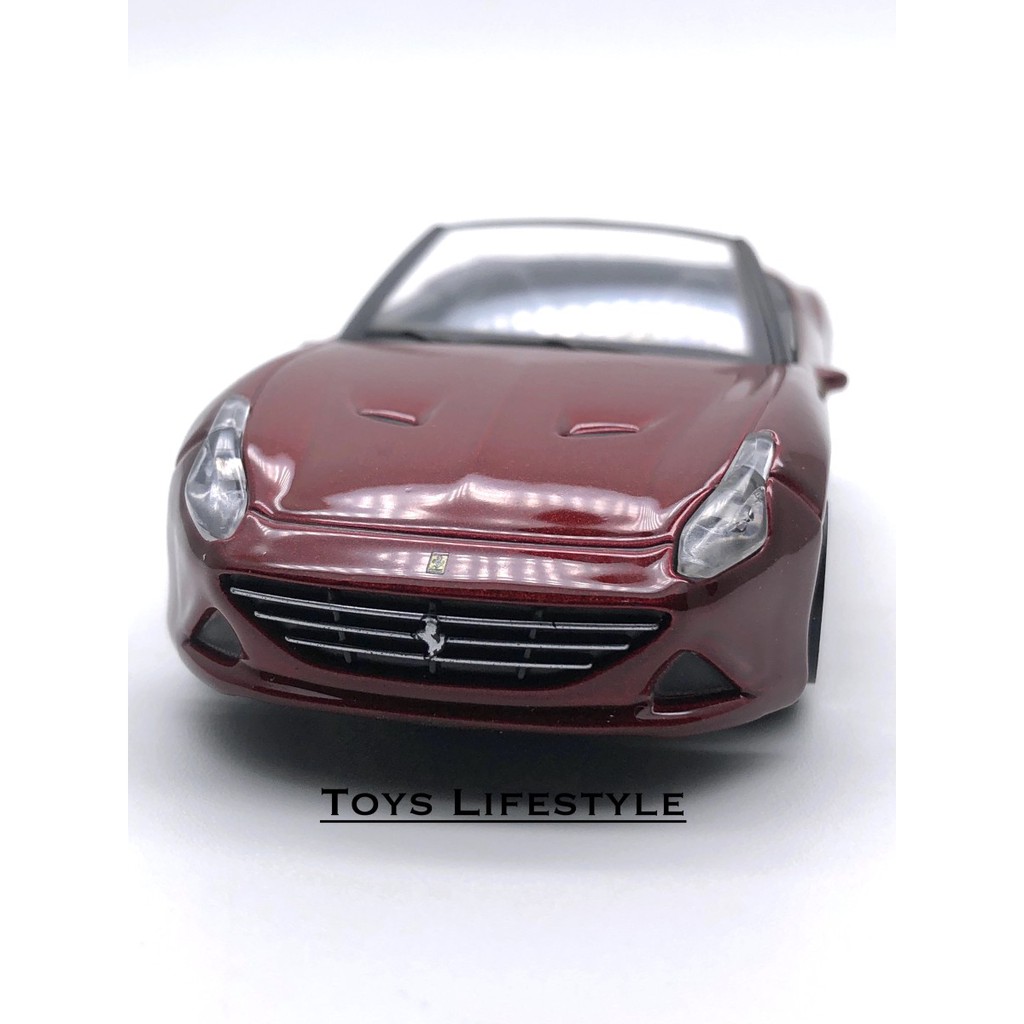 Bburago Diecast - Ferrari California T Skala 1:43 (Ferrari Series)