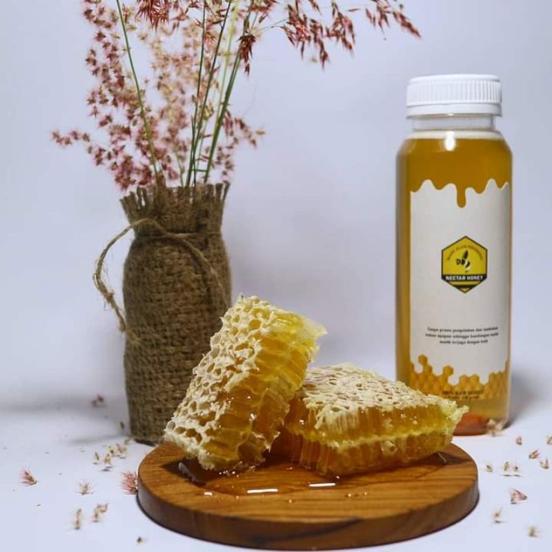 

MADU MURNI PREMIUM MULTIFLORA SUPER LEBAH MELLIFERA 330 GRAM - BY NECTAR HONEY