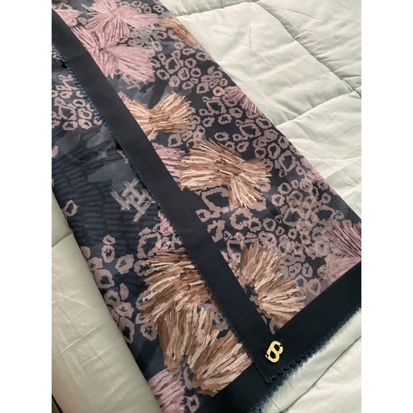 Buttonscarves Les Amities - Indigo