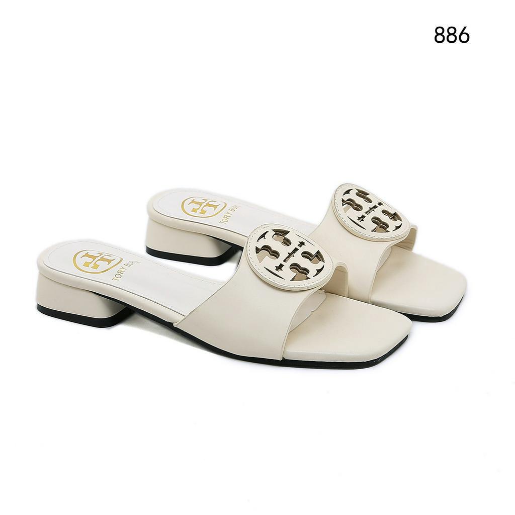 T 886 SANDAL