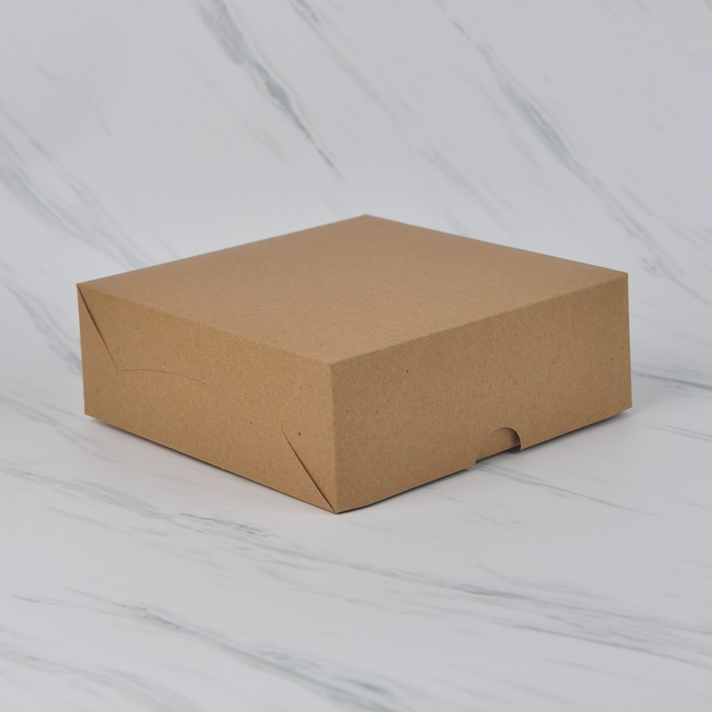 

Square Box (Plain) M/L @25 units - Kotak/Box Kertas Kue
