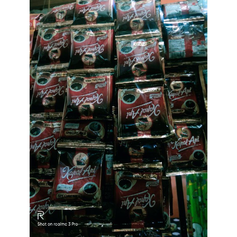 

kopi kapal api renceng (10sachet)