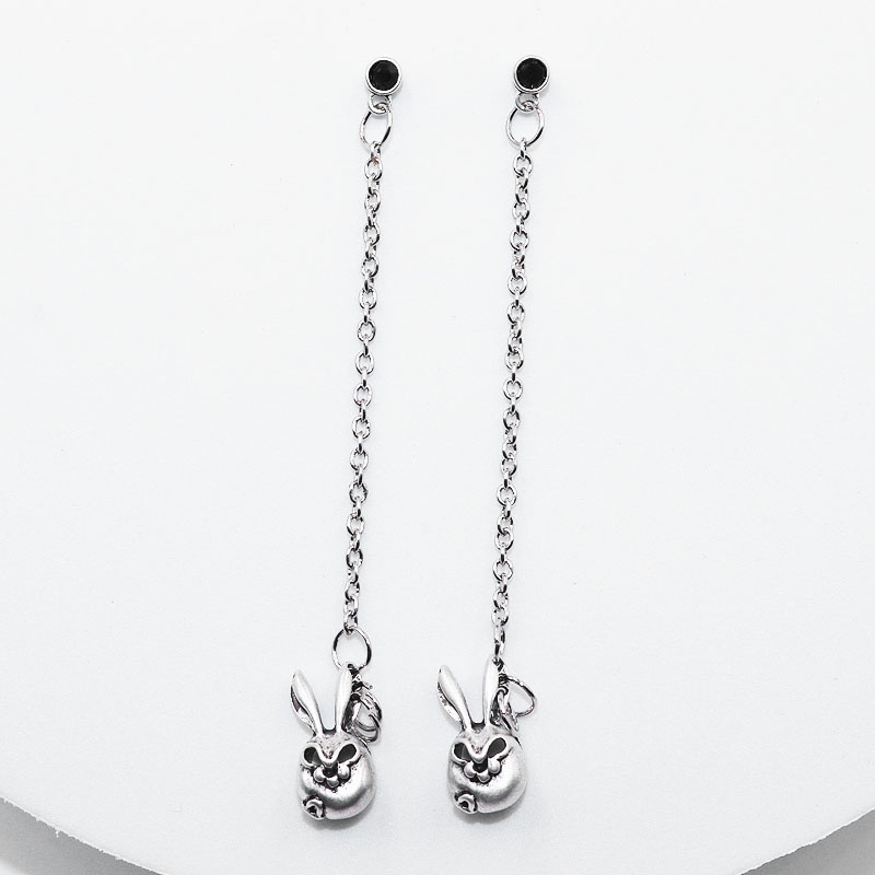 Anting Stud Liontin Kepala Kelinci Gaya Vintage Punk Untuk Pria Dan Wanita