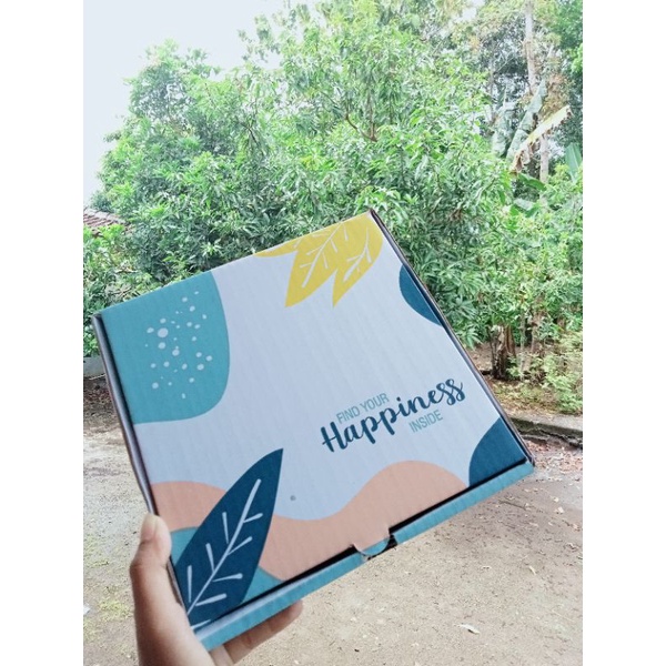 

KARDUS HAMPERS BUNGKUS KADO BUAT TEMAN SAHABAT BABY