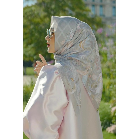 Ready NWT Buttonscarves x Dian Pelangi - DIJON