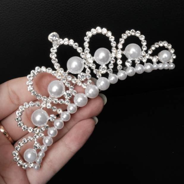 

Mahkota mini ANNA PEARL (KODE 7434)