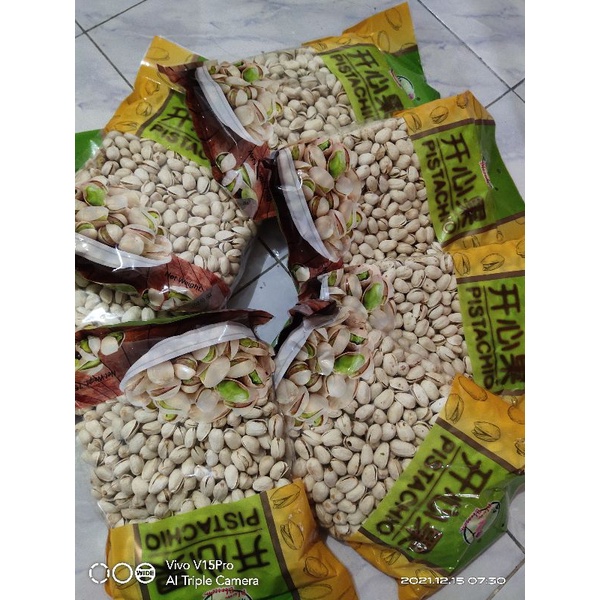 

khoisimthew#makanan#imlek#natal#pistachio