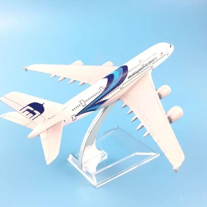 DIECAST PESAWAT MALAYSIA AIRLINES - MINIATUR - DIE CAST - REPLIKA
