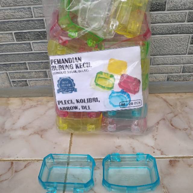 Cepuk tempat pakan burung kecil  pleci 1 pic dll