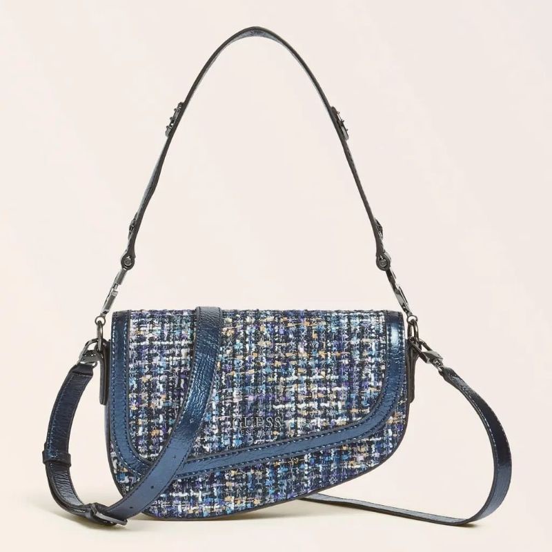 12.12 SALE | GUESSS G-dream Shoulder Bag