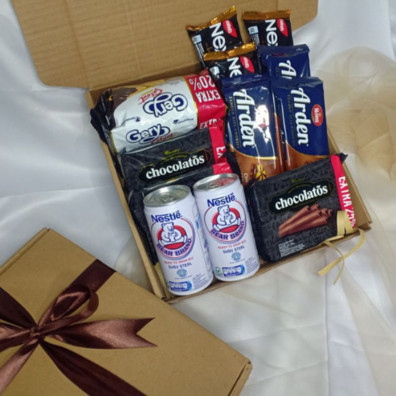 

Hampers Kado Snacks box Gift hadiah