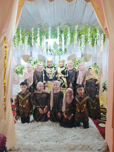 Batik Couple Keluarga Maura Sania Ruffle Ori Ndoro Jowi Dnt - Garansi Termurah Shopee