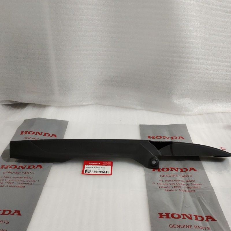 Chain cover Tutup Rantai Rante Honda Absolute Revo Blade 125 Supra X 125 ORI 4051A-KWW-A00