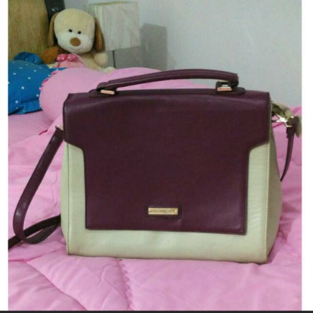 Preloved Marie Claire Bag