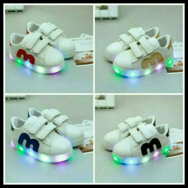DISKON Sepatu Sneakers Anak / Bayi Import Little M murah dengan Lampu LED