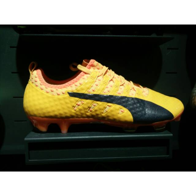 Sepatu Bola Puma Original BNIB 1