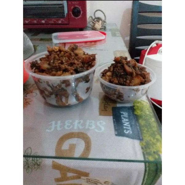 

TUN CU NYUK (NON HALAL)