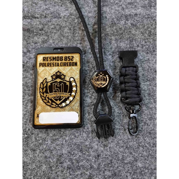 

Lencana id bolak-balik plat id satu plat logo depan belakang