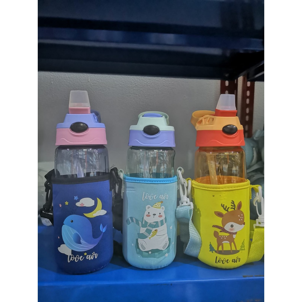 BOTOL JERAMI ANAK/botol Kartun 350/450 ML/Botol Minum Anak/Karakter rabbit Bear Tutup Clip/ import