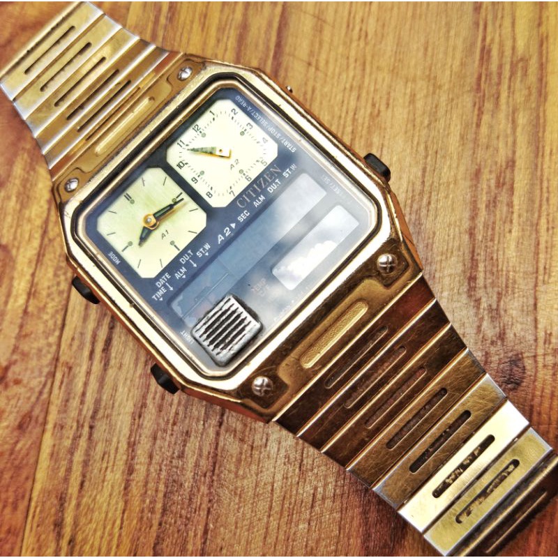 citizen robot.vintage watch.citizen