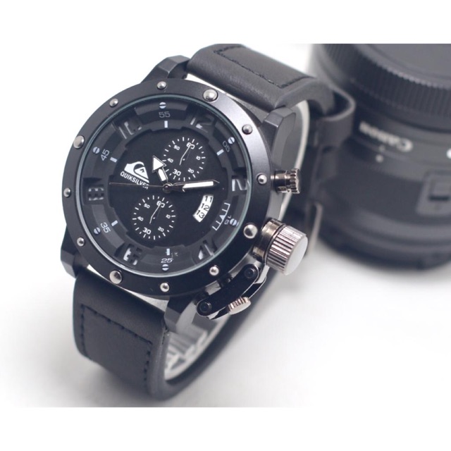 Jam tangan pria Quiksilver chrono off