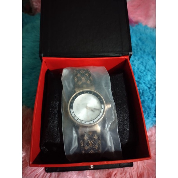 jam tangan wanita LV Louis vuitton premium new kulit free box kancing