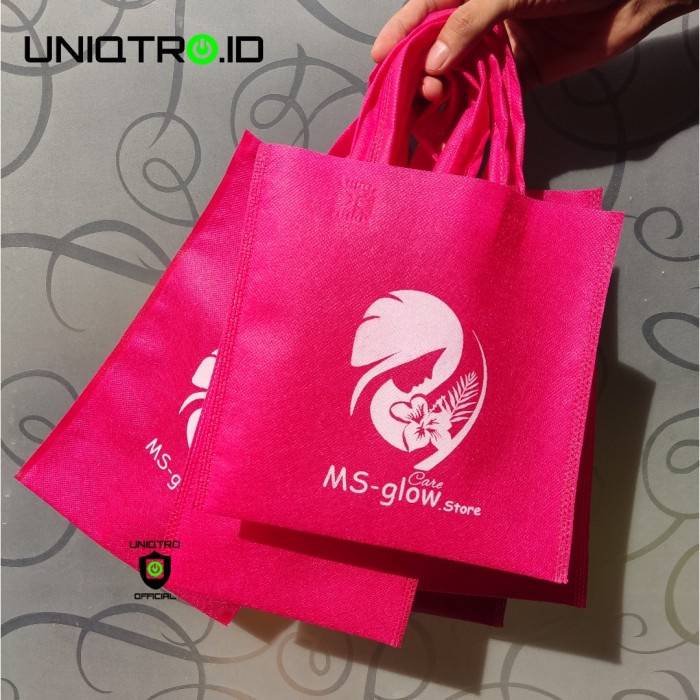 

PROMO Goodie Bag MS Glow atas Tenteng Tas Kosmetik - Pink Tua, 20x20