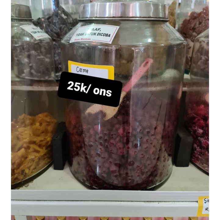 

Manisan Cerme Produksi Manisan Sinta Oleh Oleh Khas Cirebon