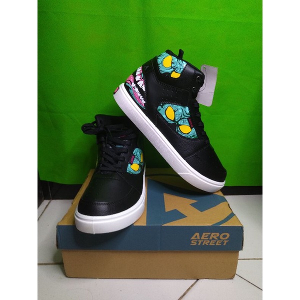 LIMITED AEROSTREET HOOPS X NAMA KALIAN, AJIWAL, SIZE 42