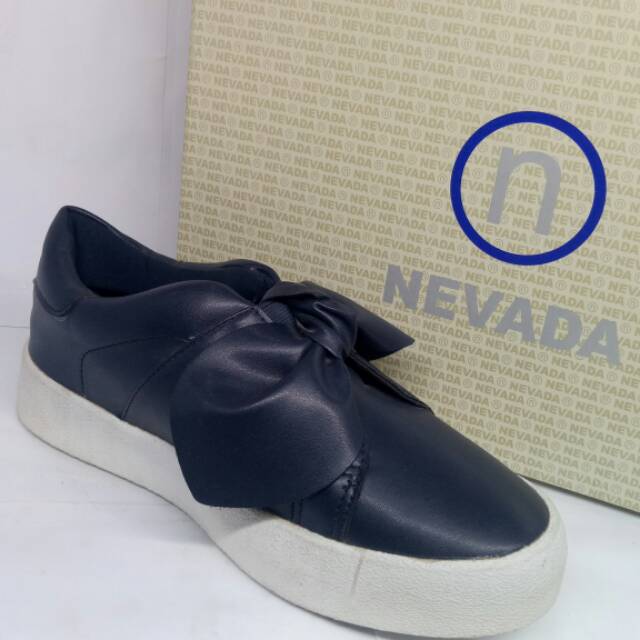 Sepatu wanita merk nevada size 37...  100% ORIGINAL brand matahari
