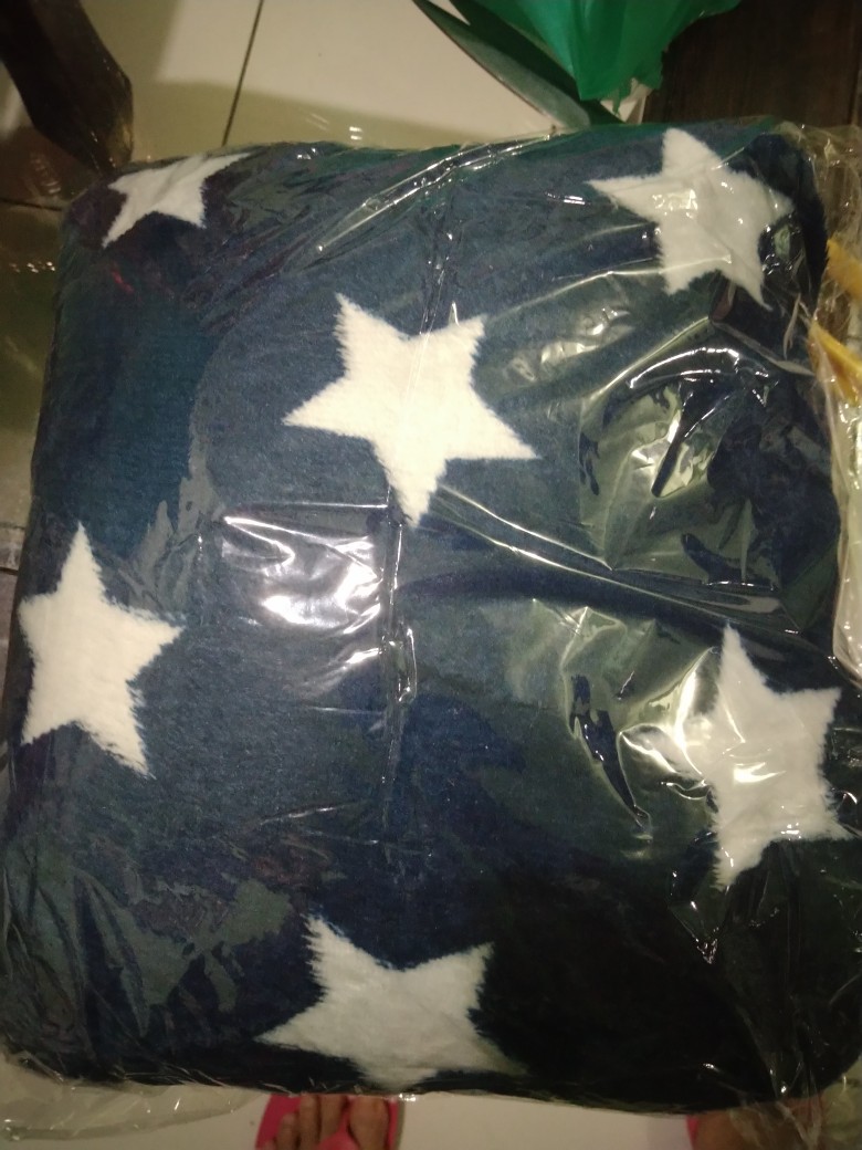Selimut Bulu Halus Motif Dewasa_toko Javana Saffa