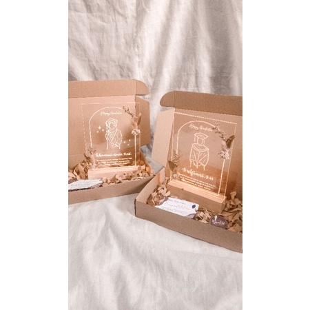 Acrylic Dried Flower | Acrylic Custom | Kado Wisuda | Kado Nikah |