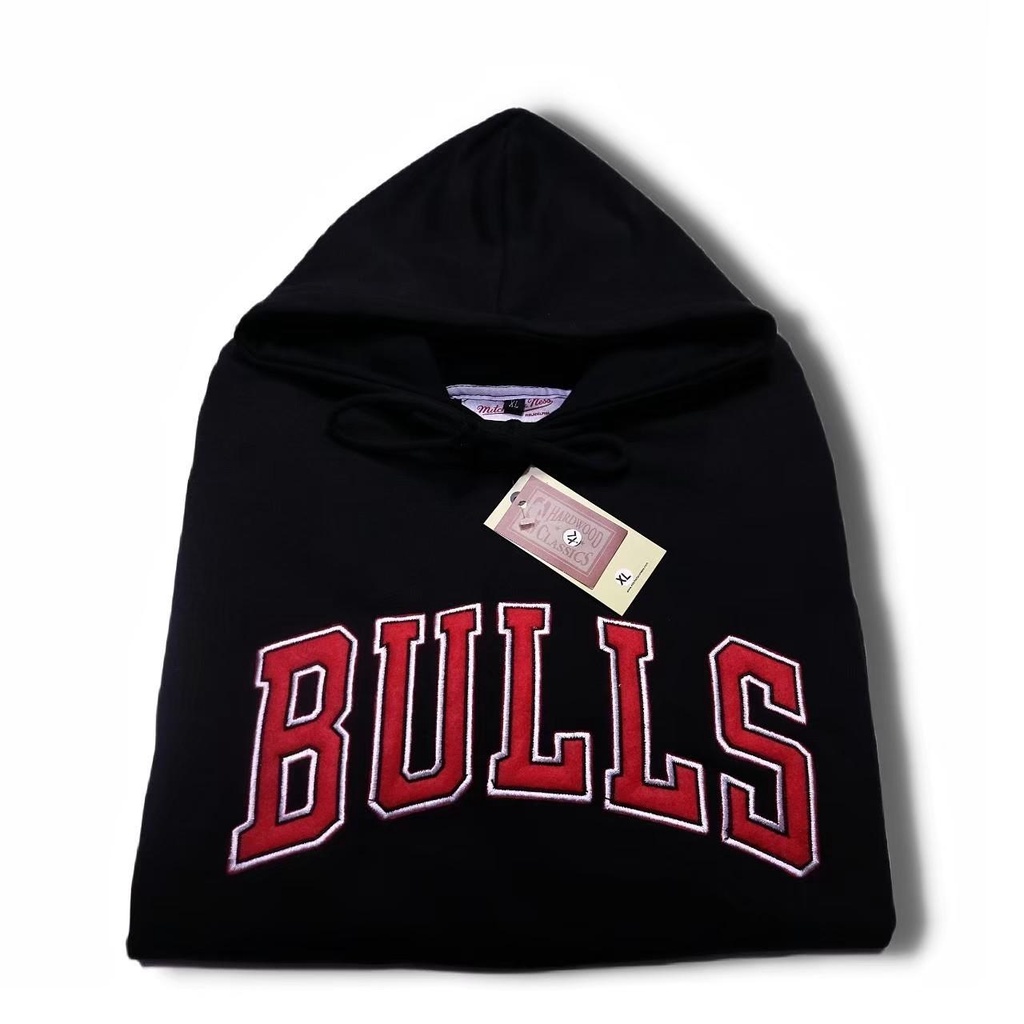 SWEATER DISTRO HOODIE BULLS KATUN HITAM DAN PUTIH BORDIR  PRIA DAN WANITA / AIR JORDAN STYLE